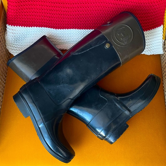 Hunter Shoes - Hunter Angled Two Tone Rubber Boots - Size 8